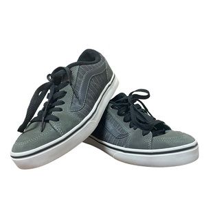 Men's Vans Sneakers size 9